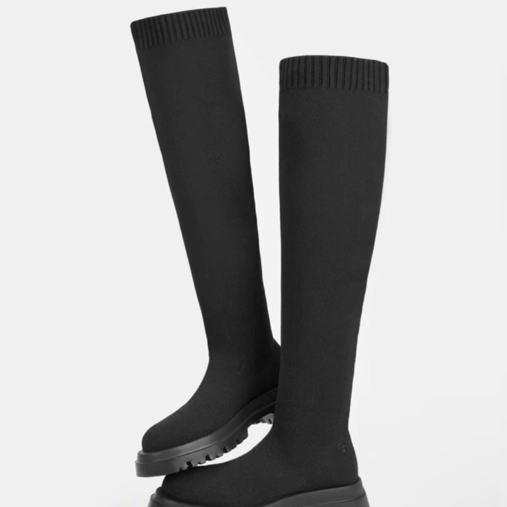 NWT  cuccoo Elegant Black Over the Knee Boots stretch black fabrics size 10